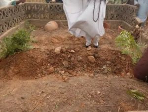 Bashir Tofa buried