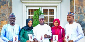 Alhaji Yushau Shuaibu, led a team of IMPR to Governor of Kogi state, Yahaya Bello, at his residence in Abuja, to unveiled the book “ Yahaya Bello: 47 Narratives on a Change Agent”, written by two female journalists, Nafisat Bello & Hafsat Ibrahim