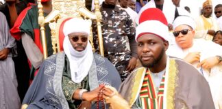 Abdullahi O. Haruna being conferred with the chieftaincy title of Oma Eju Ejeh