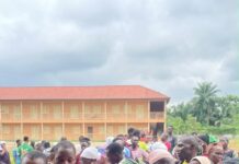 Osun Poll: Massive Turnout, Slow Voting Raise Concern Over 2:30pm Deadline